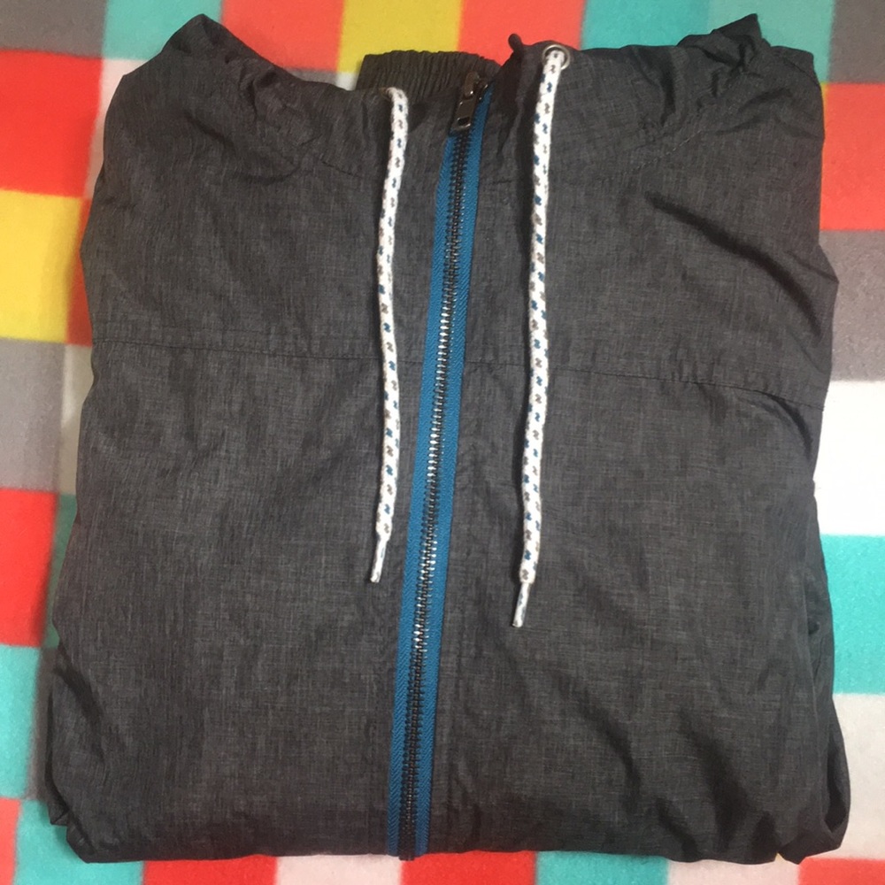 Zine windbreaker
